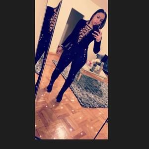 Meet your Posher, Cynthia